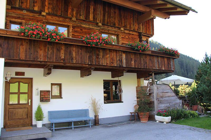 Appartementhaus Bidner Tuxertal Terrasse