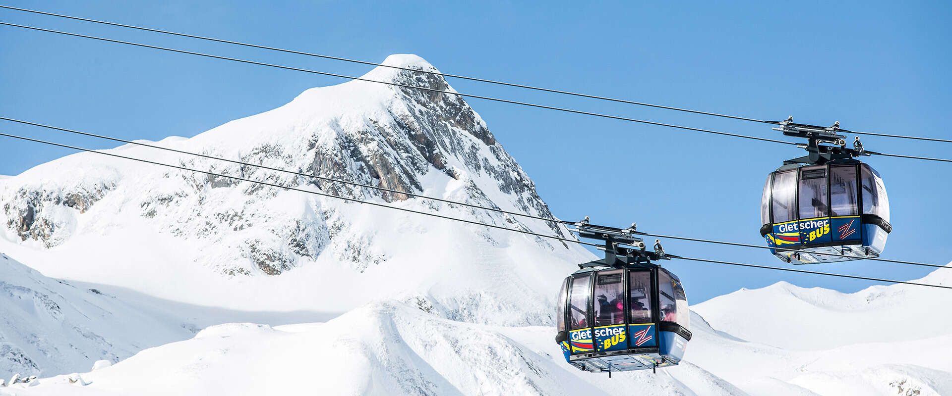 Gletscher Bus Skigebiet Tux Zillertal Tirol
